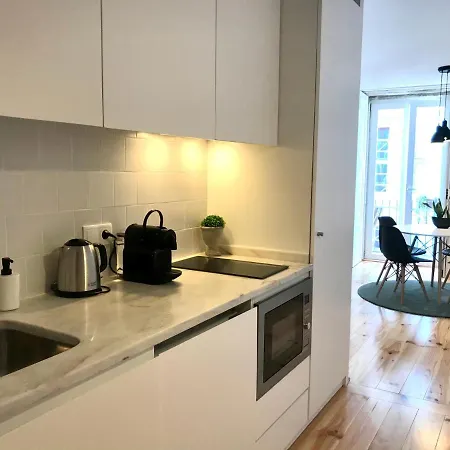 New Studio With Balcony * Porto