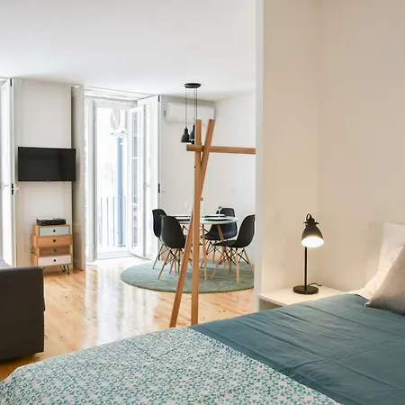 New Studio With Balcony Porto